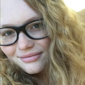 Meet your Posher, Riley